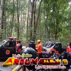 Perum Perhutani KPH Bondowoso Gelar Patroli Gabungan Guna Antisipasi Terjadinya Banjir