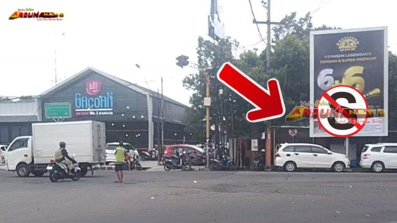 Mie Gacoan Situbondo Sudah Berani Abaikan Andalalin Hingga Lahan Parkir Pakai Bahu Jalan
