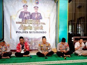 Tingkatkan Imtaq, Personel Polres Situbondo Ikuti Pembinaan Rohani dan Mental