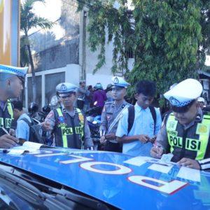 65 Pengendara Terjaring Operasi Gabungan Satlantas Situbondo Pagi Ini!