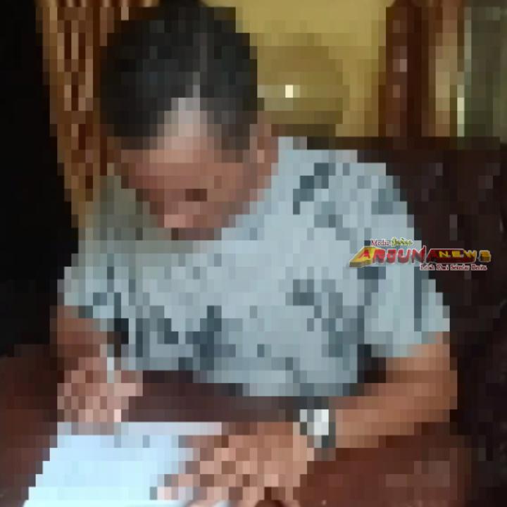 Oknum Kades di Kecamatan Bungatan Situbondo Gadaikan Motor Dinas Hingga Puluhan Juta