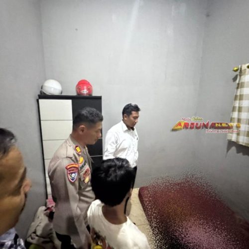 Polisi Olah TKP Pasutri Asal Desa Peleyan Kapongan Situbondo Meninggal